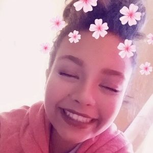 Meet your Posher, Kiara